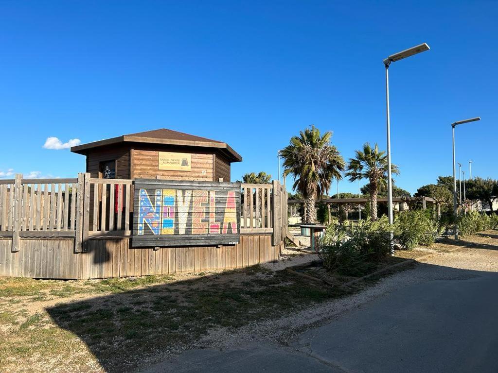 פור-א-נובל Les Mobil Homes De Naka, Une Entree Gratuite Pour La Reserve Africaine מראה חיצוני תמונה
